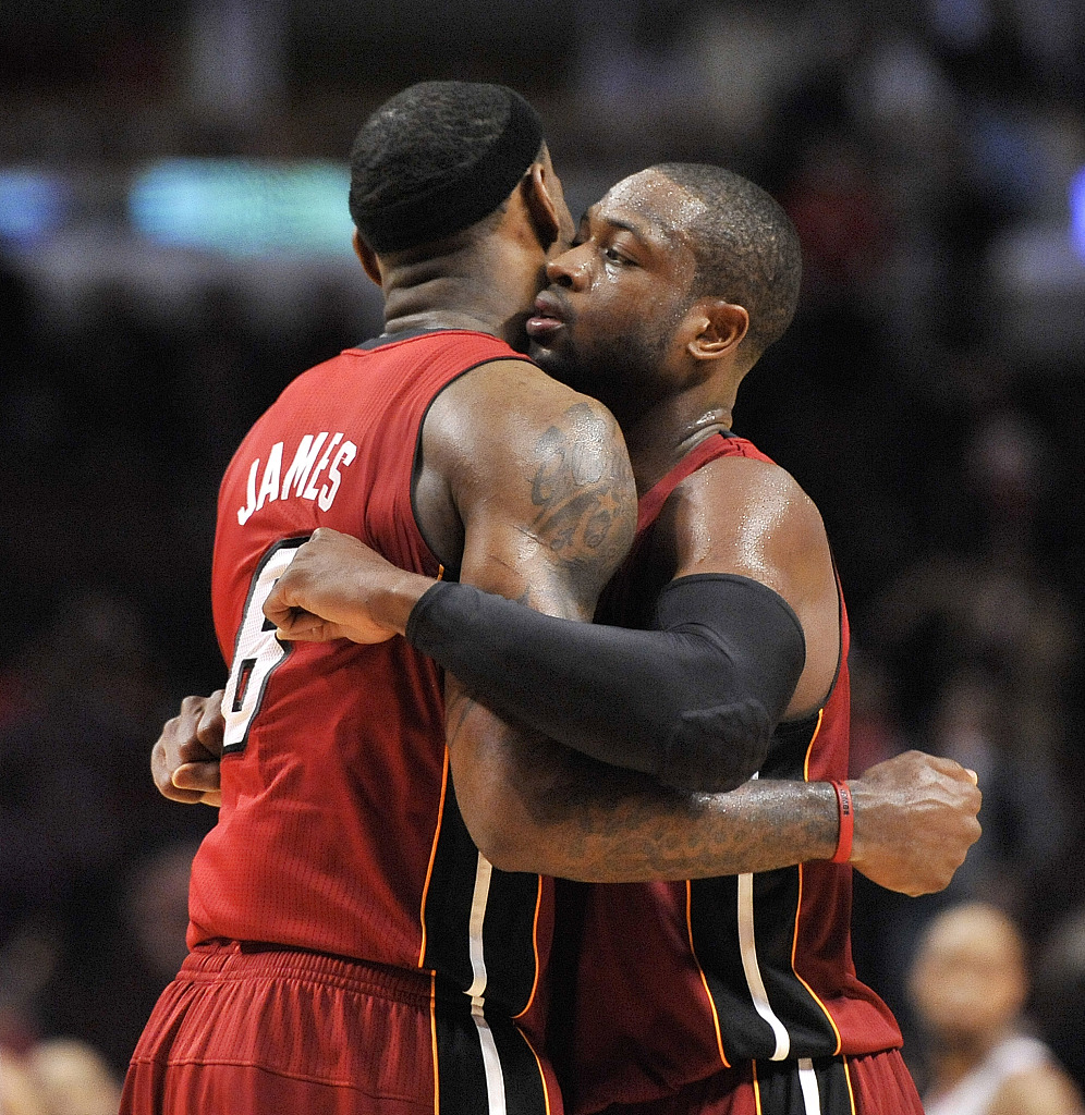 韦德：我是热火队史最佳 但老詹是穿过热火球衣的球员中最出色的