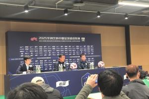 xingkong.com-崔康熙：我赛前一再强调不要吃红牌，吴兴涵也不是17、8岁的球员