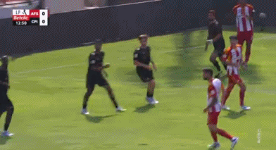 xingkong.com-葡超半场：巴博萨失点、奥桑迪纳破僵，阿维什镇暂0-1卡萨比亚